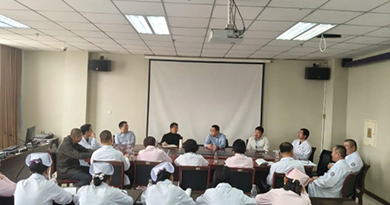 座谈交流启新篇 共筑医疗服务新高度——阿拉善盟中心医院五大中心团队与第25批博士服务团队召开座谈会