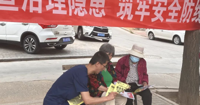 人人讲安全 个个会应急——阿拉善盟中心医院开展“安全生产咨询日”宣传活动
