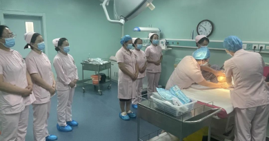 实战模拟练硬功 生命护航再升级 ——阿拉善盟中心医院儿科与妇产科共筑新生儿窒息“生命防线”